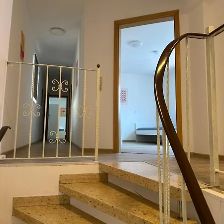 4 Mit 5 Betten Und Terrasse Zwischen Mainz Und Alzey Апартаменты
